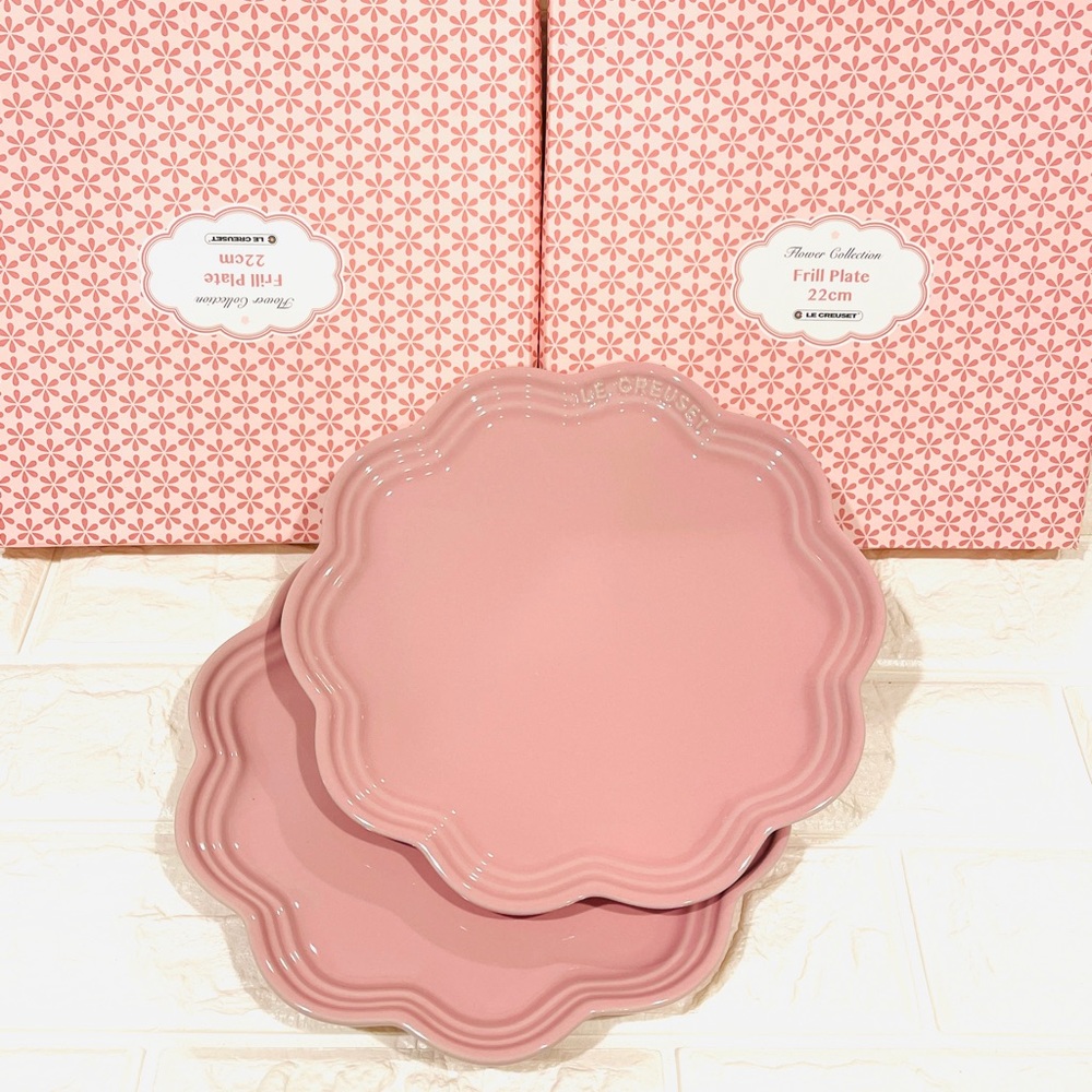 Le Creuset Frill Plate Set of 2